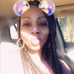 Meet your Posher, Renita